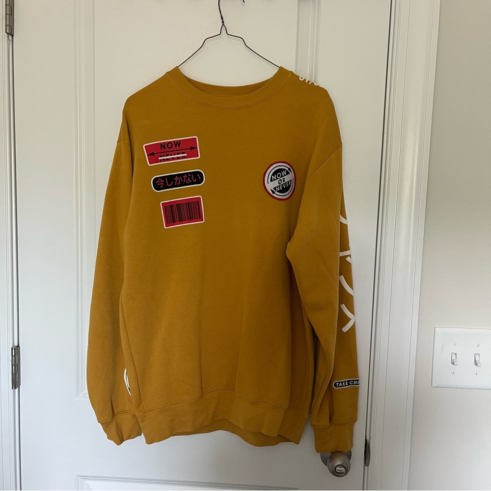 Colby Brock x Fanjoy Men’s Mustard Yellow Medium Crewneck Longsleeve Sweatshirt